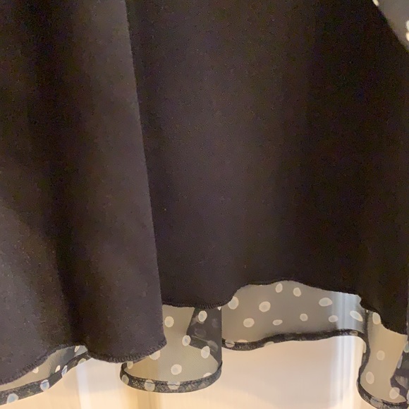 🌞3/$20 Dotted Spaghetti Strap Blouse - Picture 5 of 8